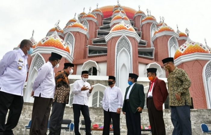 Pemprov Sulsel dan Tokoh Agama Sepakat Belum Gunakan Masjid 99 Kubah