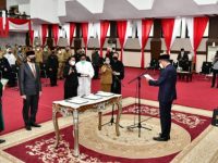 Gubernur Lantik Pejabat Eselon II, III dan IV Lingkup Pemprov Sulsel