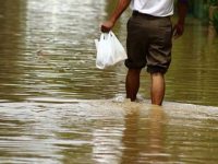 Ilustrasi jalan yang terendam air.