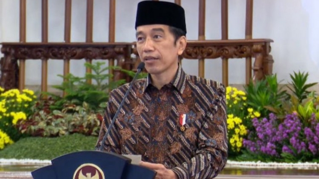 Presiden Jokowi menyampaikan sambutan pembukaan Kongres HMI ke-31 secara virtual.