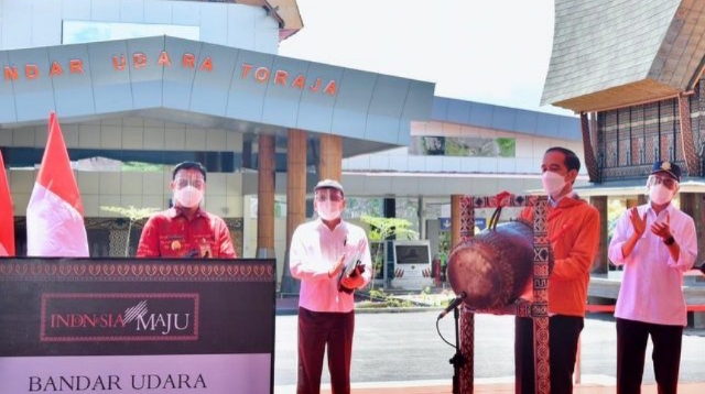 Presiden Jokowi Resmikan Bandara Buntu Kunik Toraja
