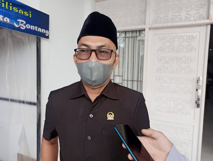 Anggota Komisi l DPRD Bontang Abdul Haris