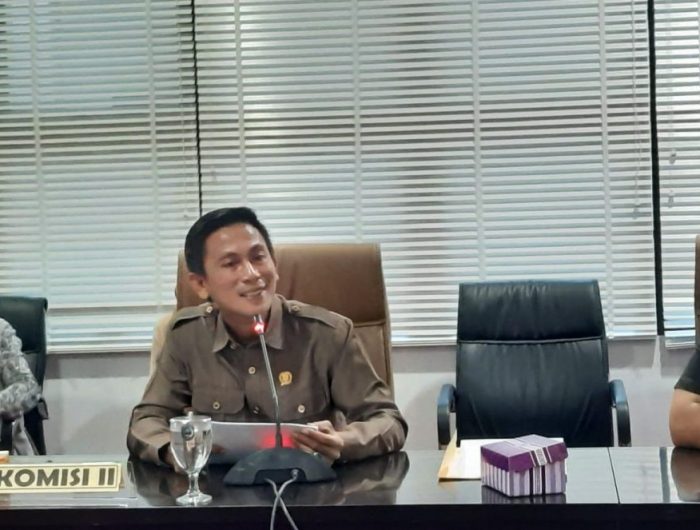 Anggota Komisi ll DPRD Bontang, Bakhtiar Wakkang