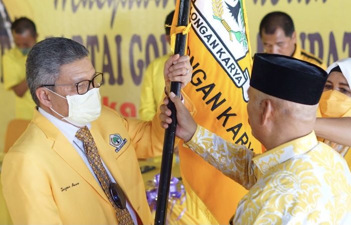 Aklamasi, Muslimin Bando Pimpin Golkar Enrekang