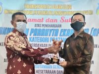 Bupati Selayar Terima Penghargaan Anugerah Parahita Ekapraya 2020
