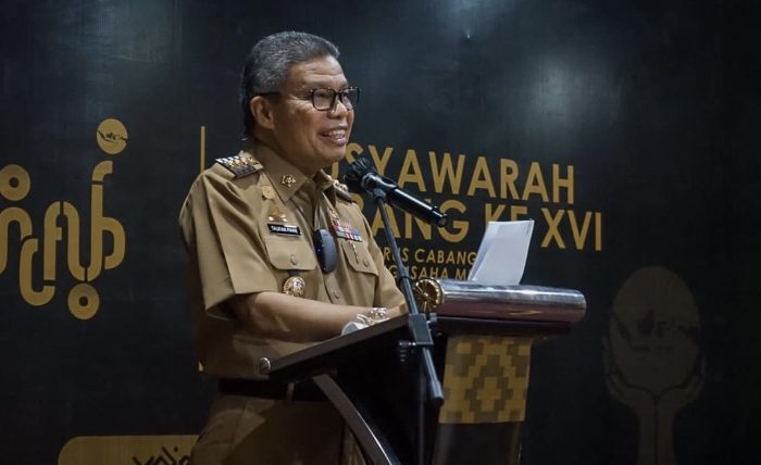 Taufan Pawe saat menghadiri acara HIPMI Parepare