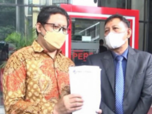 Dua Putra Jokowi, Gibran dan Kaesang Dilaporkan ke KPK