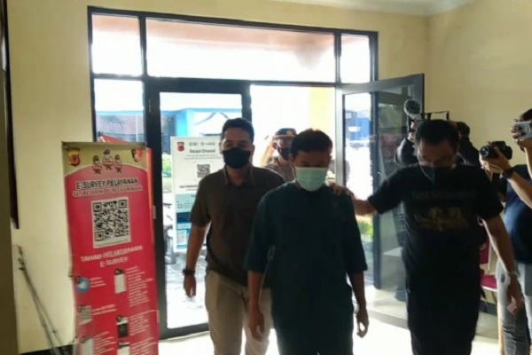 Seorang Ustadz Cabuli 8 Santri Laki-lakinya Diringkus Polisi