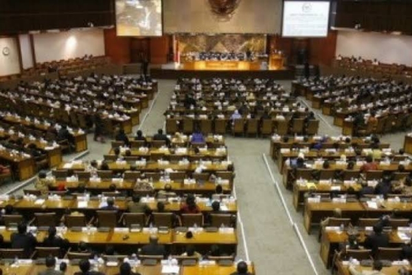 Ups, DPR RI Dibombardir Covid-19, 98 Orang Positif