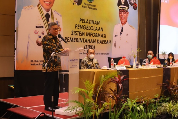 Taufan Pawe Dukung Pemanfaatan SIPD, Jadi Jaminan Transparansi dan Akuntabilitas