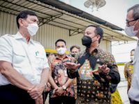 Luhut Pandjaitan Kunjungi Lokasi Pengolahan Limbah B3 Milik Pemprov Sulsel