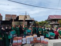 Peduli Sesama, HMI Cabang Sidrap Salurkan Bantuan Korban Kebakaran di Kelurahan Rijang Pittu