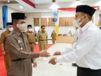 Wabup Selayar Serahkan SK Bupati Tentang Pengangkatan CPNS Formasi Tahun 2021