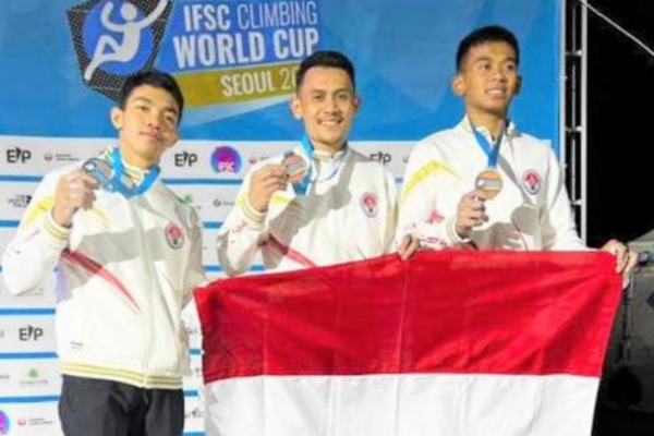 Bikin Bangga! Atlet Panjat Tebing Indonesia Raih Medali Emas dan Pecahkan Rekor Dunia