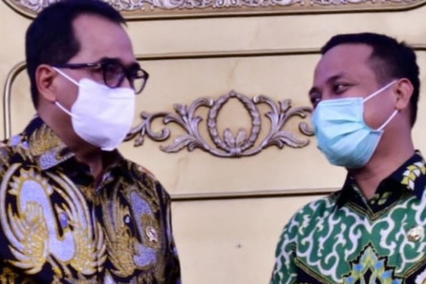 Sempat Mangkrak, Gubernur dan Menhub Komitmen KA di Sulsel Beroperasi Oktober 2022