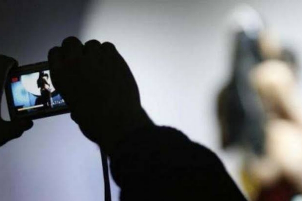 Pamerkan Pakaian Dalam di Jalan Pettarani, Selebgram Makassar ini Diamankan Polisi