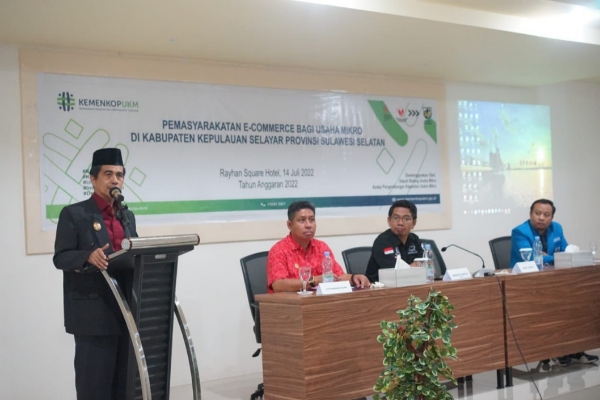 KemenkopUKM RI Gelar Sosialisasi Pemasyarakatan e-Commerce di Kepulauan Selayar