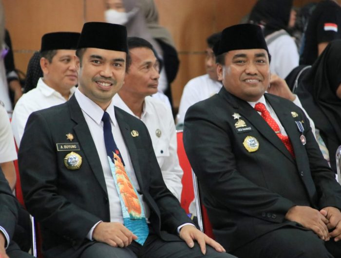 Kadisdikbud Bulukumba, Andi Buyung Saputra (Kiri)