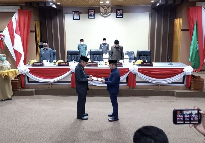 Wakil Ketua DPRD Parepare, Tasming Hamid dan Wali kota Parepare