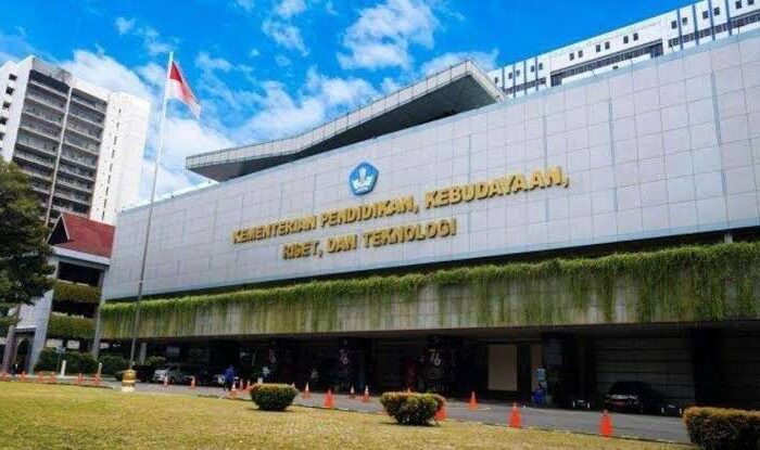 Gedung Kemendikbudristek. (Ilustasi)