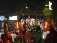 Husniah Talenrang - Darmawangsyah