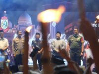 Wali Kota Makassar Lepas Peserta Pawai Obor Festival Muharram di Masjid Al-Markaz