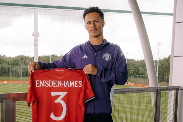 Manchester United Perkenalkan Bek Muda Harley Emsden-James