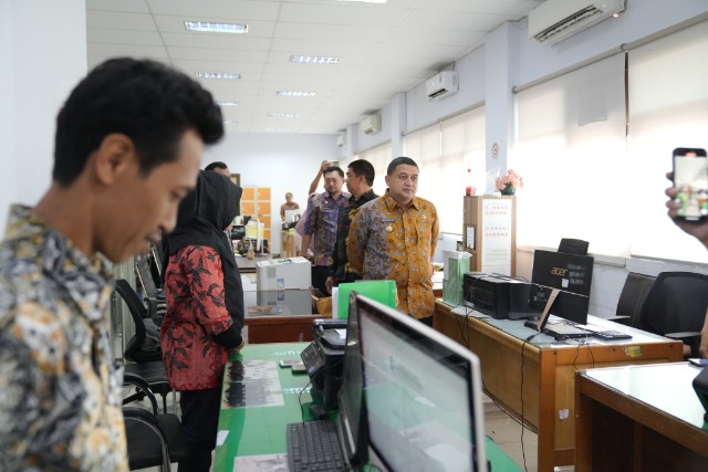 Munafri Sidak Kantor Gabungan Dinas, Tegaskan Perbaikan Gedung dan Etos Kerja