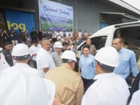 Munafri Dampingi Titiek Soeharto Tinjau Gudang dan Pengolahan Beras di Makassar