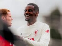 Isak Mendarat di Anfield, Tapi Belum Bisa Main 90 Menit untuk Liverpool