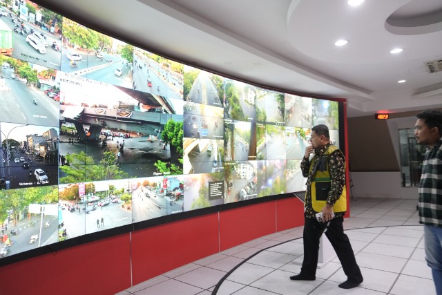 Wali Kota Munafri Pantau Kondisi Kota Makassar Lewat War Room