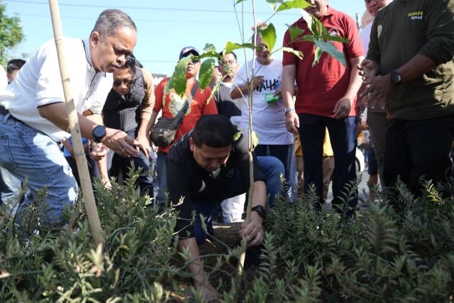 Hadiri Penanaman 1000 Pohon GPIB, Munafri Ajak Warga Hijaukan Kota Makassar