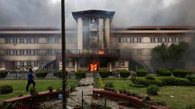 Militer Nepal Rebut Kendali Kathmandu, Gen Z Jadi Motor Aksi Besar