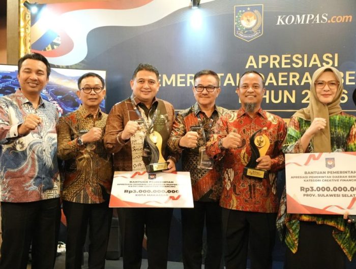 Buah Kerja Keras Bawa Kota Makassar Kantongi Terbaik I Creative Financing dari Kemendagri