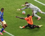 Striker Belanda Brian Brobbey mencatat skor saat melawan Swedia pada laga Grup F Piala Dunia 2026 di Houston Stadium, Minggu (21/6/2026) dini hari WIB. (AFP)