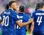 Striker Prancis merayakan gol ke gawang Irak pada Piala dunia 2026, Selasa (23/06/2026). (AP Photo)