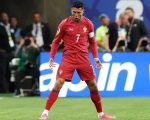 Ronaldo melakukan selebrasi setelah membobol gawang Uzbekistan pada Rabu (24/6/2026). (AFP)
