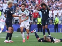 Charles de Ketelaere melakukan selebrasi setelah membobo gawang Amerika Serikat pada Selasa (7/7/2026). (AFP)