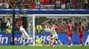 Pemain Spanyol merayakan gol Mikel Merino ke gawang Portugal di babak 16 besar Piala Dunia 2026 di Stadion Dallas, Texas, Amerika Serikat, Selasa (7/7/2026). (AFP)