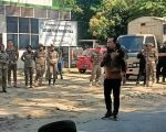 Anggota DPRD Parepare, Sappe saat unjuk rasa di Kantor Satpol PP. (Dok.ist)
