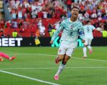 Ronaldo melakukan selebrasi setelah mengoyak jala gawang Kroasia di Stadion Toronto pada Jumat (3/7/2026). (REUTERS)