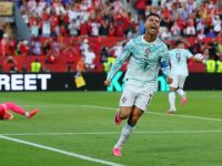Ronaldo melakukan selebrasi setelah mengoyak jala gawang Kroasia di Stadion Toronto pada Jumat (3/7/2026). (REUTERS)