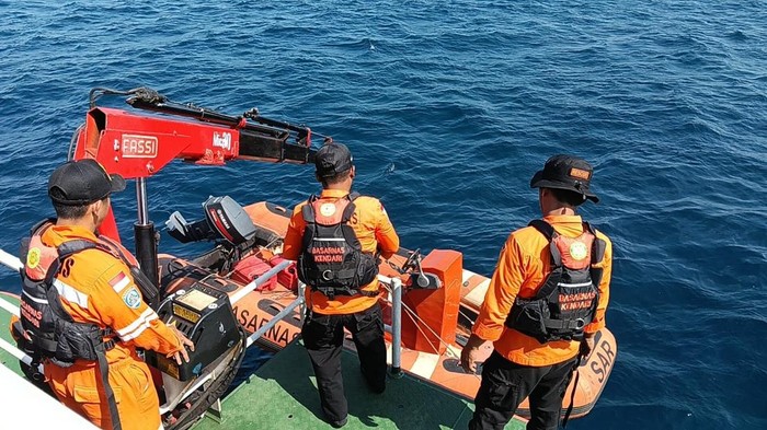 Proses pencarian korban KLM Nurul Salsa. (Dok.ist)