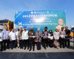 Fatmawati Lepas Ekspor 10,2 Ton Kemiri Luwu ke Jeddah, Perkuat Daya Saing UMKM Sulsel di Pasar Global