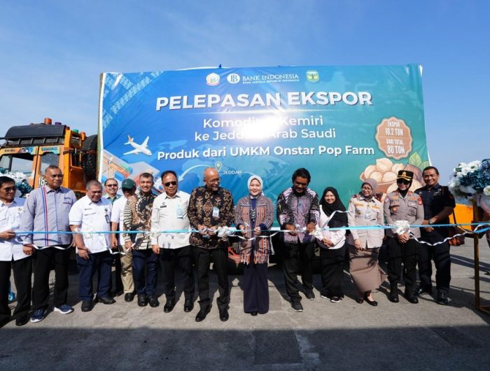Fatmawati Lepas Ekspor 10,2 Ton Kemiri Luwu ke Jeddah, Perkuat Daya Saing UMKM Sulsel di Pasar Global