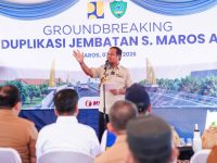 Gubernur Sulsel soal Aksi Tanam Pisang, Paparkan Detail Proyek Jalan MYP 1.000 Kilometer