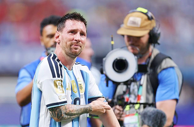 Lionel Messi. (Daily Mail)