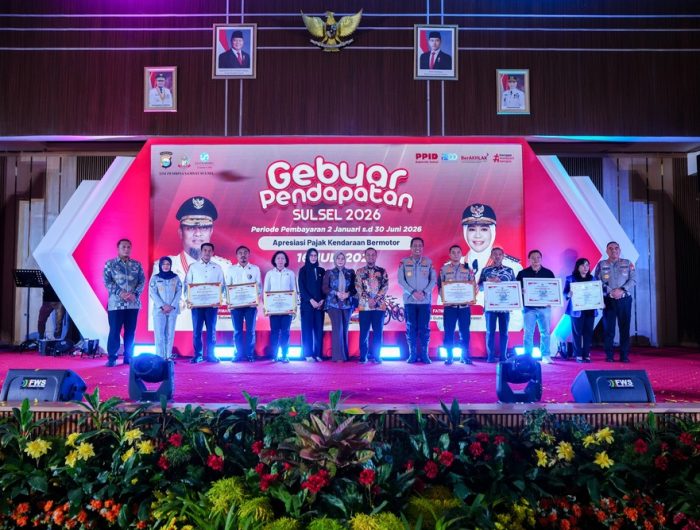 Pendapatan Pajak Tumbuh 10,38 Persen, Gubernur Andi Sudirman Apresiasi Kesadaran Warga Sulsel