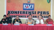 Konferensi pers tragedi tenggelamnya KLM Nurul Salsa di Selayar. (Berandanews)
