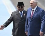 Presiden Prabowo Subianto (kiri) bersama Presiden Belarus Alexandr Lukashenko (kanan) di Istana Merdeka, Jakarta pada Kamis (2/7/2026). (ANTARA)